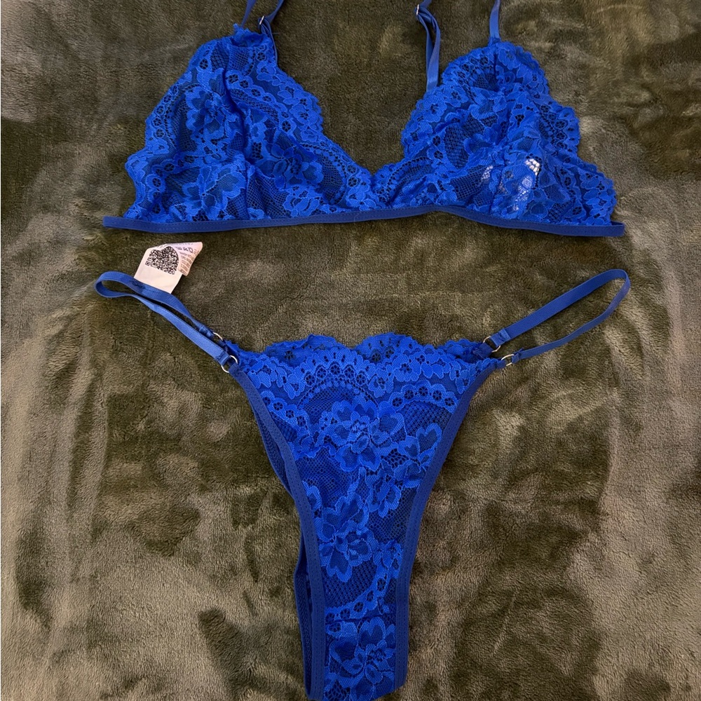 Blue Lace Lingerie Set